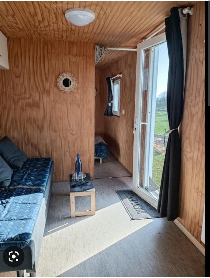 Logement Insolite Au Coeur De L'Auvergne Rochefort-Montagne Exteriér fotografie