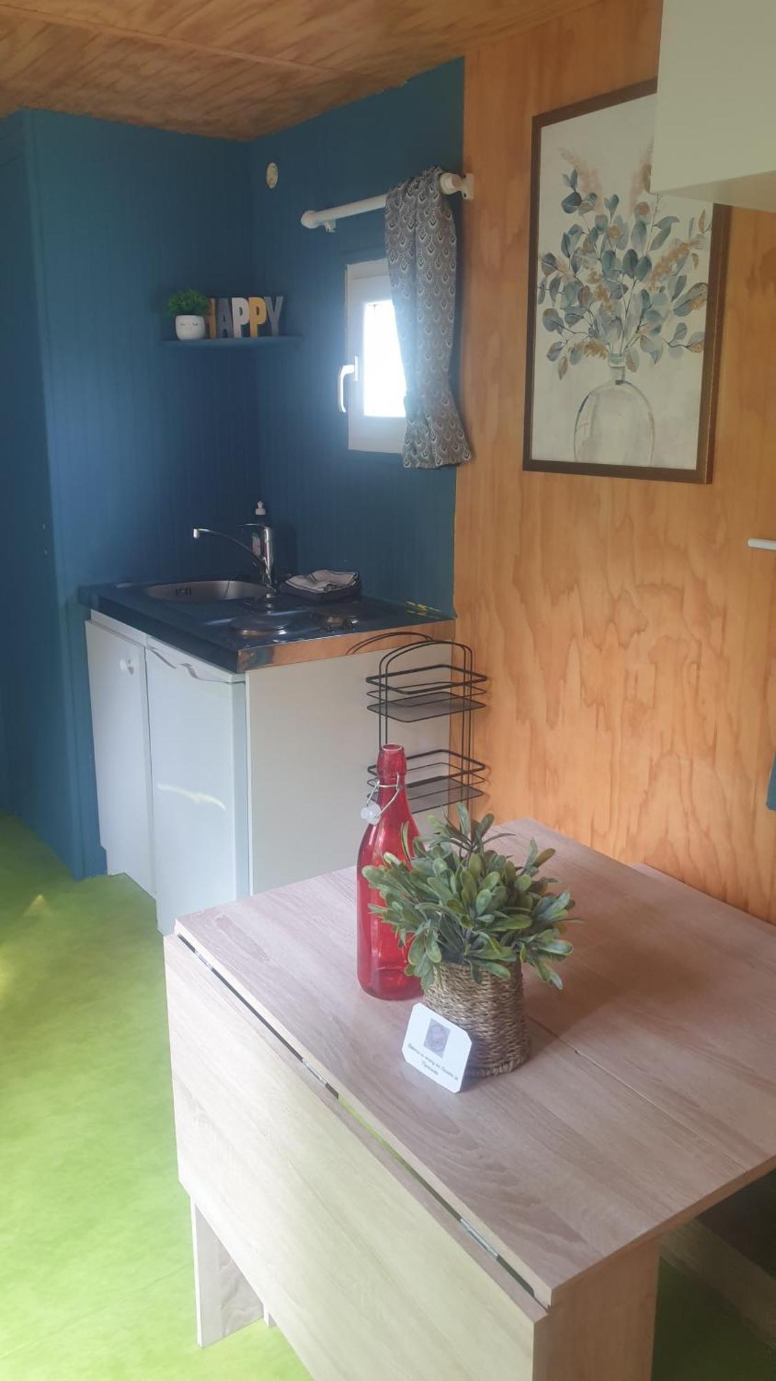 Logement Insolite Au Coeur De L'Auvergne Rochefort-Montagne Exteriér fotografie